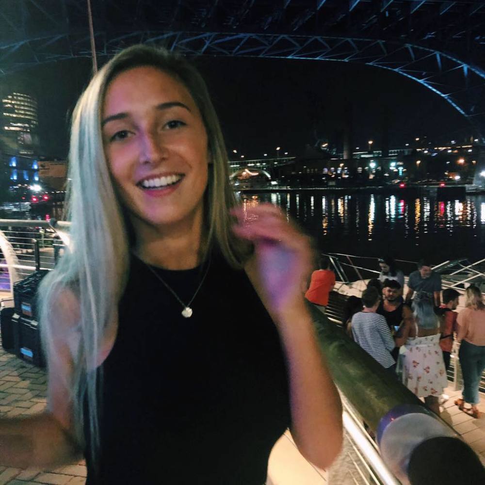 Meet your Posher, Melissa